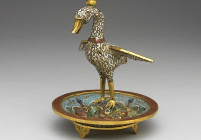 图片[2]-Candle stand with symbols of peaceful prosperity of the reign in cloisonne enamels, Qing dynasty, Qianlong reign (1736-1795)-China Archive